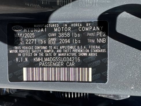 Certified 2025 Hyundai Elantra Sport FWD image 30