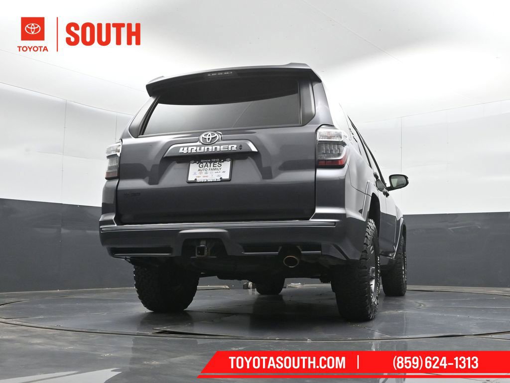 Used 2022 Toyota 4Runner TRD Sport w/ Technology Package AWD/4WD image 35
