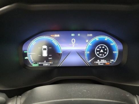 Used 2024 Toyota RAV4 XSE w/ Advanced Technology Package AWD/4WD image 32
