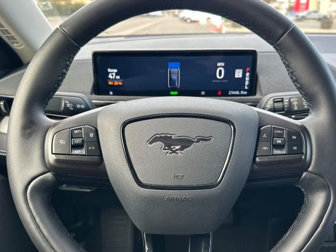 Certified 2022 Ford Mustang Mach-E Select image 25