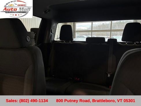 Used 2022 Chevrolet Silverado 1500 Custom AWD/4WD image 26
