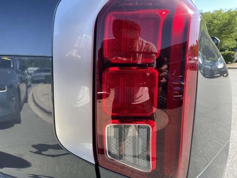 Used 2024 Hyundai Palisade SEL FWD image 11