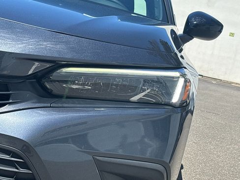 Used 2023 Honda Civic Sport image 27