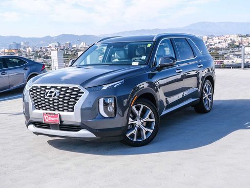 Used 2021 Hyundai Palisade SEL w/ Premium Package FWD image 1