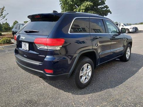 Used 2014 Jeep Grand Cherokee Laredo w/ Quick Order Package 23E AWD/4WD image 3