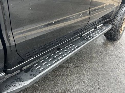 Used 2019 Chevrolet Silverado 1500 LT Trail Boss image 10