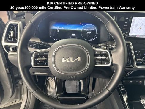 Certified 2023 Kia Sorento SX AWD/4WD image 10