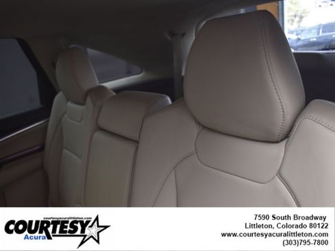 Used 2017 Acura MDX SH-AWD image 21