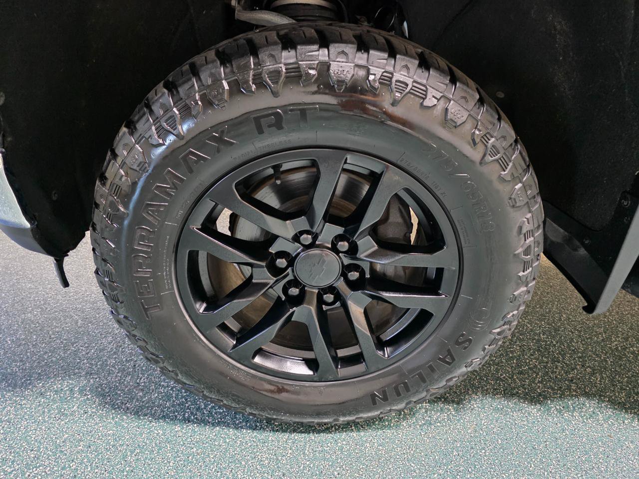 Used 2019 Chevrolet Silverado 1500 LT w/ Trailering Package AWD/4WD image 12