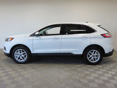 Used 2024 Ford Edge SEL AWD/4WD image 5