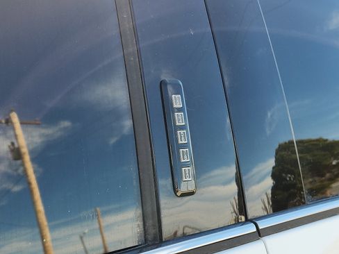 Used 2018 Ford F350 King Ranch w/ King Ranch Ultimate Package image 10