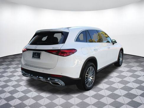 Used 2026 Mercedes-Benz GLC 300 4MATIC image 9