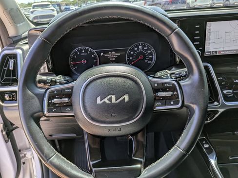 Certified 2022 Kia Sorento SX AWD/4WD image 33