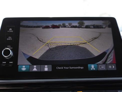 Used 2026 Honda Odyssey Touring image 24