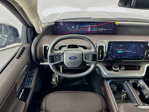 New 2026 Ford Expedition Max Platinum w/ Platinum Ultimate Package AWD/4WD image 24