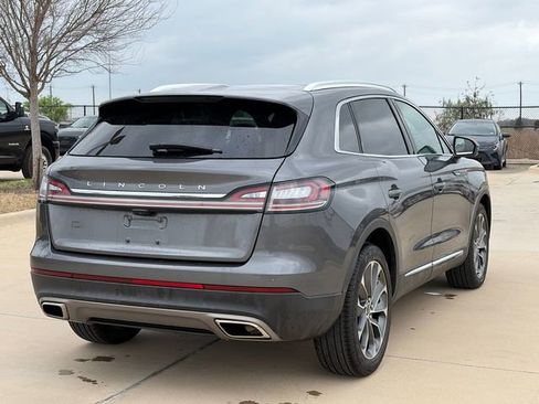 Used 2023 Lincoln Nautilus Reserve w/ Luxury Package image 9