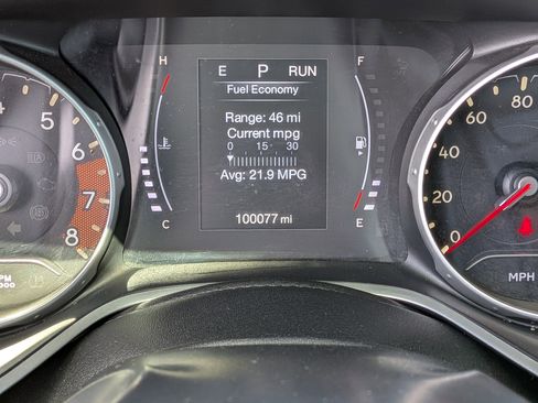Used 2019 Jeep Compass Latitude AWD/4WD image 27
