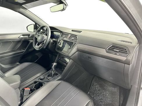 Used 2023 Volkswagen Tiguan SE R-Line AWD/4WD image 29