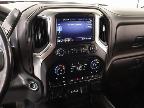 Used 2020 Chevrolet Silverado 2500 LT w/ Texas Edition image 5