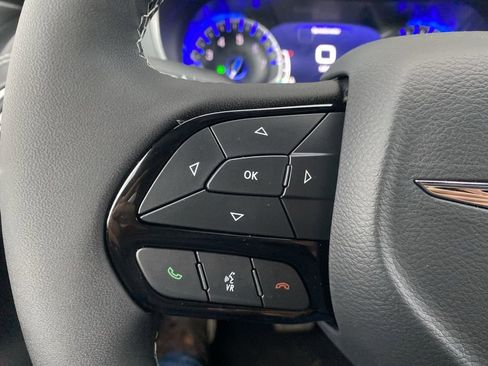 New 2026 Chrysler Pacifica Limited w/ S Appearance Package image 24