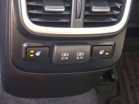 Used 2021 Subaru Outback Limited XT AWD/4WD image 12