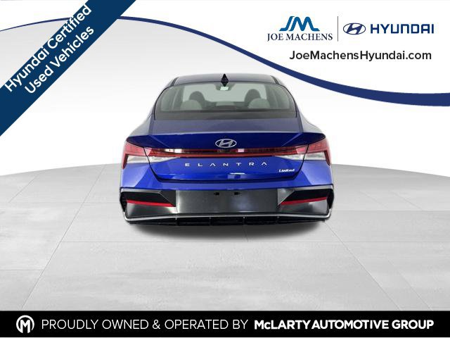 Certified 2025 Hyundai Elantra Limited FWD image 8