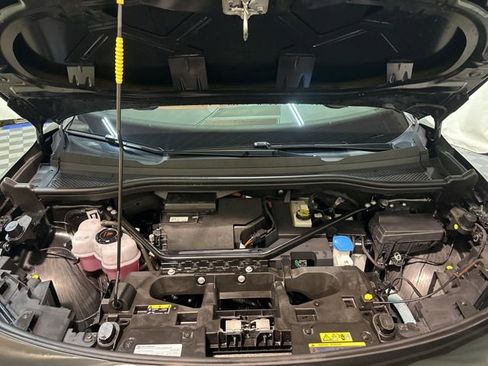 Certified 2021 Volkswagen ID.4 Pro S w/ Gradient Package image 40