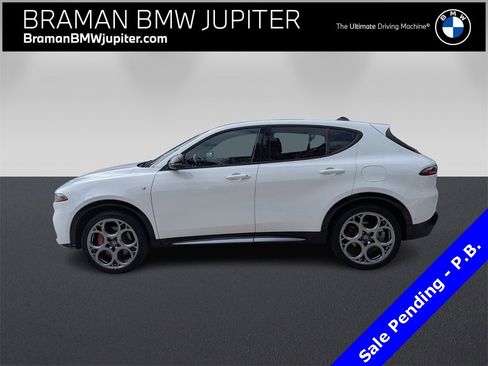 Used 2024 Alfa Romeo Tonale Ti image 7
