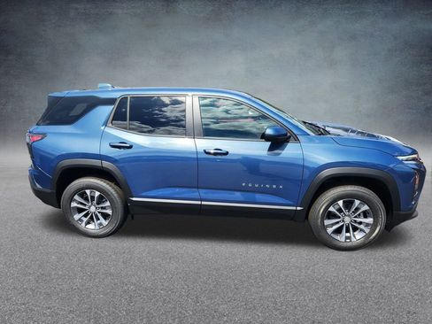 New 2026 Chevrolet Equinox LT image 4