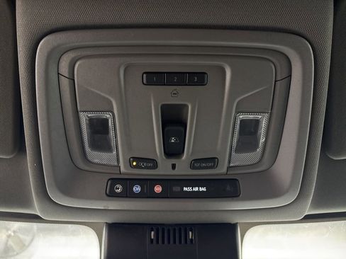 Used 2024 Chevrolet Silverado 2500 LTZ w/ LTZ Convenience Package image 20