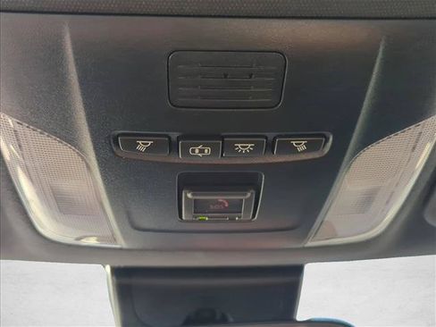 Used 2022 Toyota Corolla SE FWD image 22