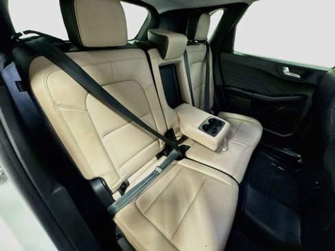 Used 2021 Ford Escape SEL w/ Technology Package FWD image 27