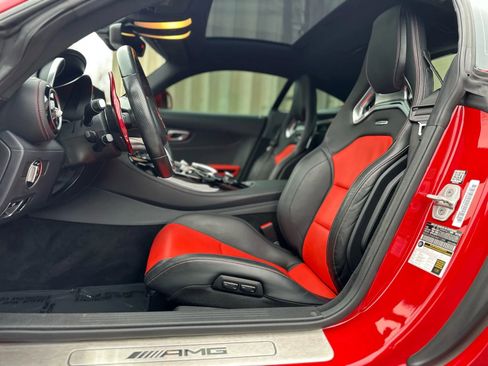 Used 2017 Mercedes-Benz AMG GT Coupe image 2