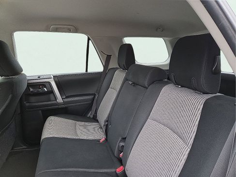 Used 2024 Toyota 4Runner SR5 AWD/4WD image 10