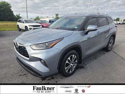 Used 2021 Toyota Highlander XLE