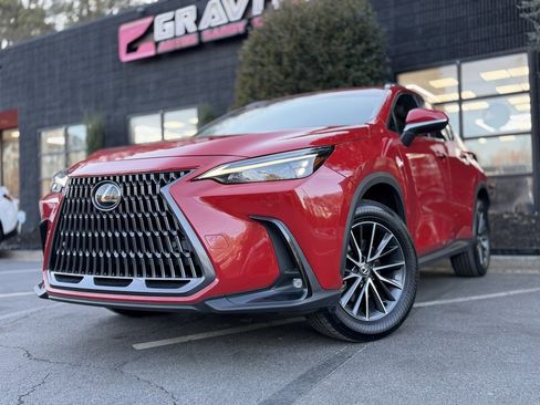 Used 2025 Lexus NX 250 FWD w/ Premium Package image 2