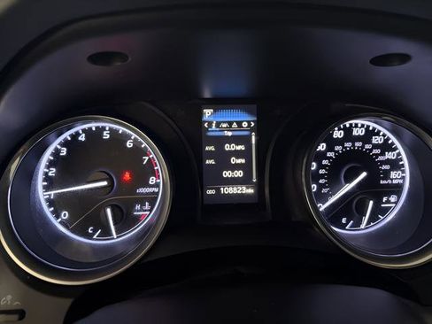 Used 2020 Toyota Camry LE FWD image 18
