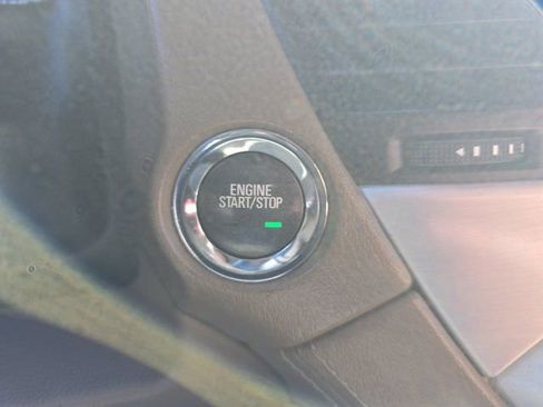 Used 2015 GMC Yukon SLT w/ Open Road Package image 31