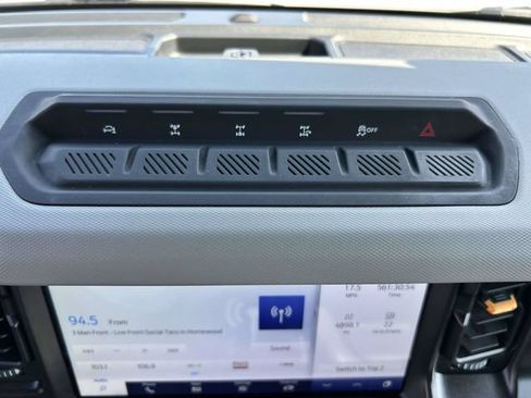 Certified 2023 Ford Bronco Badlands AWD/4WD image 30