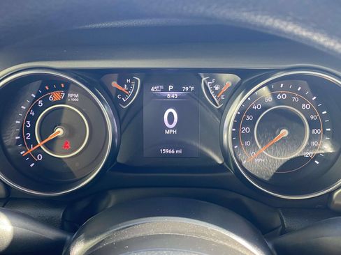 Used 2022 Jeep Wrangler Unlimited Sport AWD/4WD image 23