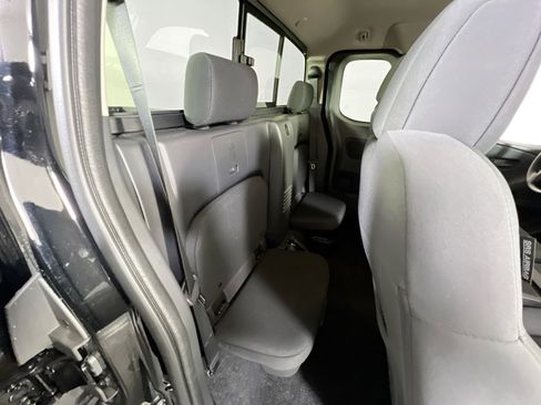 Used 2026 Nissan Frontier S w/ S Utility Package AWD/4WD image 24