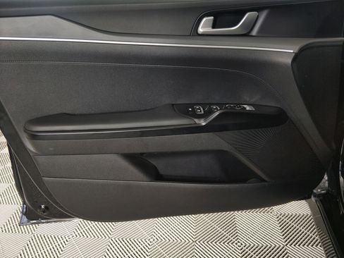 Used 2023 Kia K5 LXS image 12