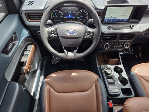 Used 2023 Ford Maverick Lariat w/ Lariat Luxury Package FWD image 14