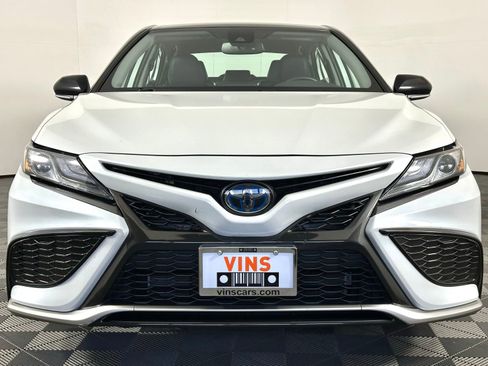 Used 2022 Toyota Camry XSE image 22