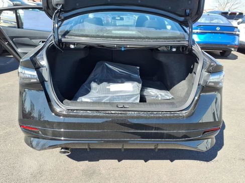 New 2026 Nissan Sentra SR image 29