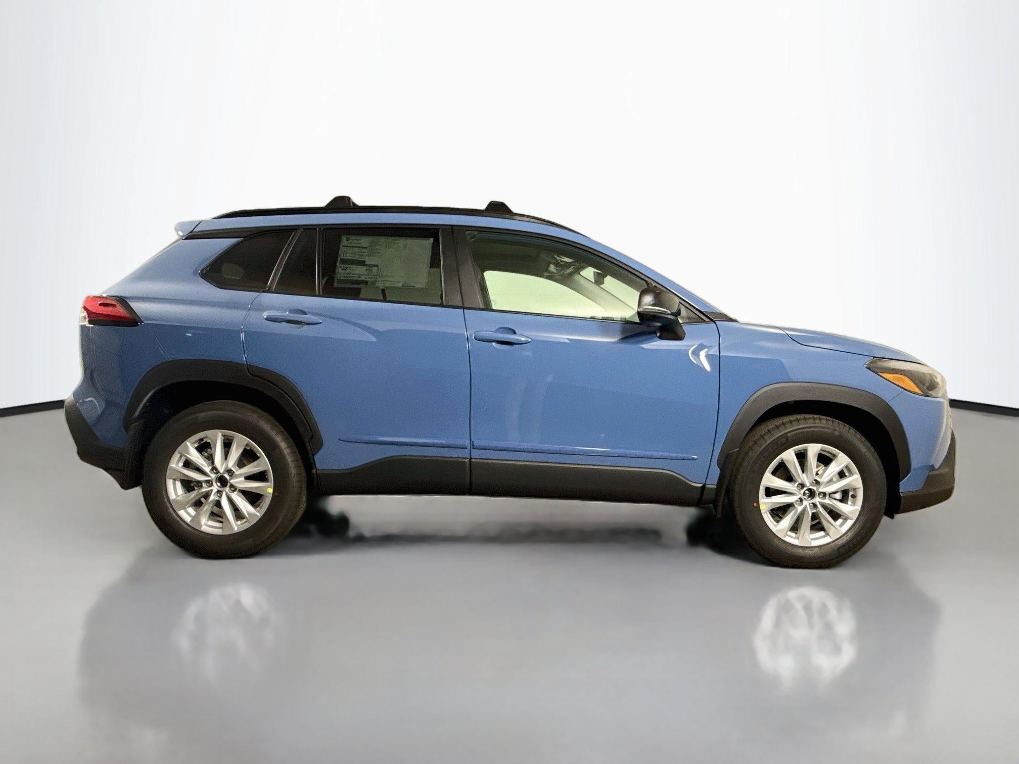 New 2026 Toyota Corolla Cross LE FWD image 7