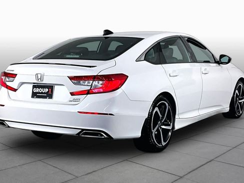 Used 2021 Honda Accord Sport image 12