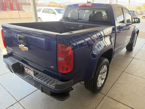 Used 2016 Chevrolet Colorado LT w/ LT Convenience Package RWD image 3