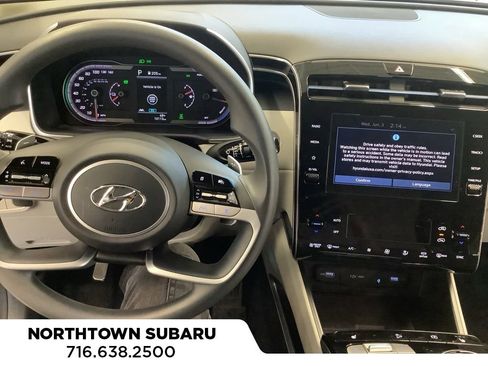Used 2023 Hyundai Tucson SEL AWD/4WD image 3