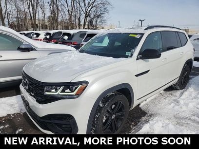 Used 2022 Volkswagen Atlas SEL R-Line